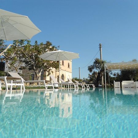Tenuta Pigliano Hotel Bagnolo del Salento Bagian luar foto