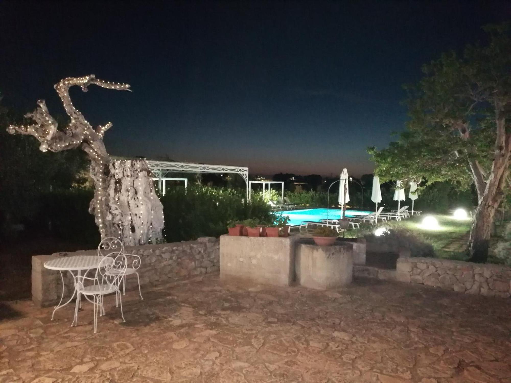 Tenuta Pigliano Hotel Bagnolo del Salento Bagian luar foto