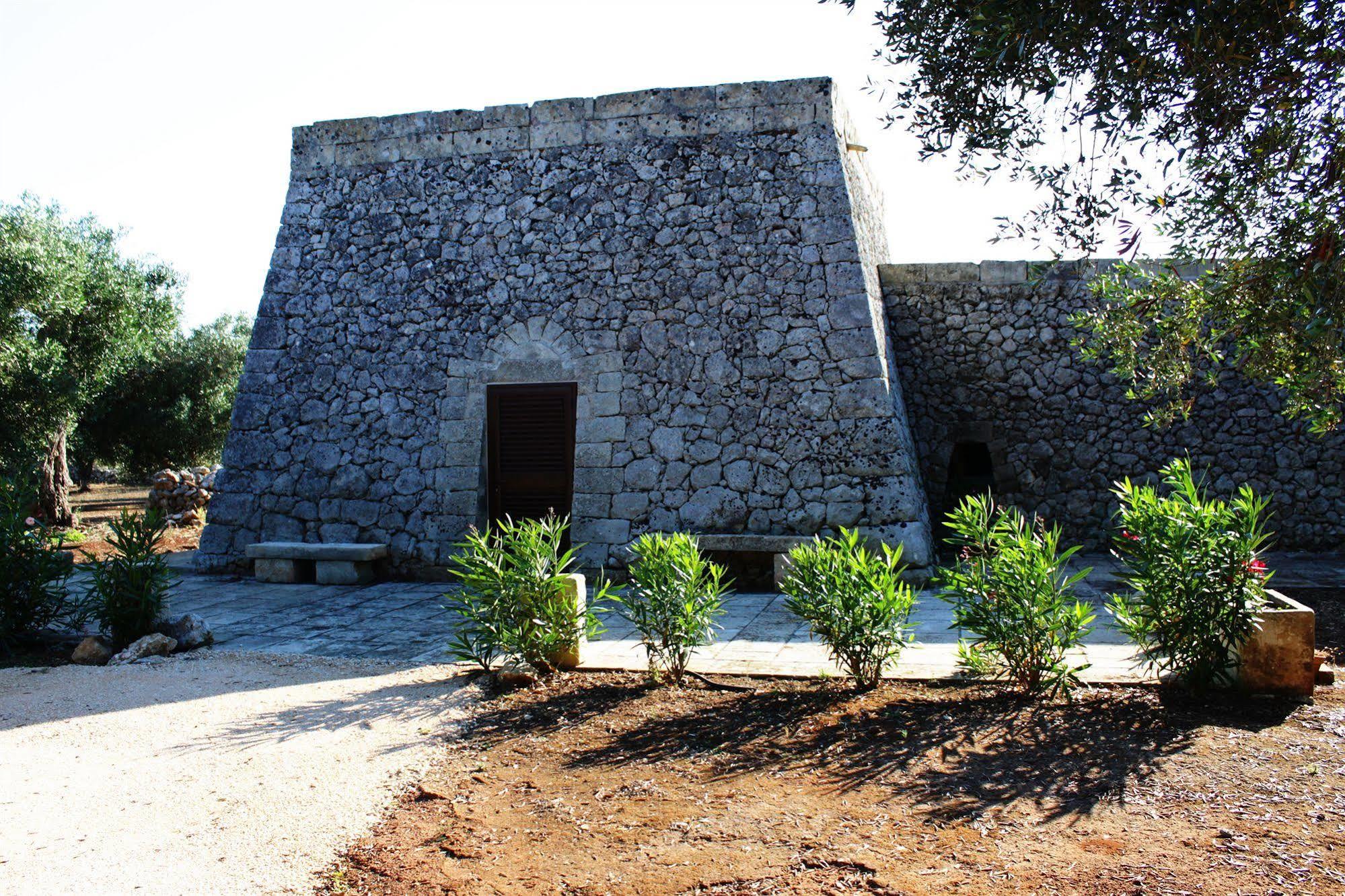 Tenuta Pigliano Hotel Bagnolo del Salento Bagian luar foto