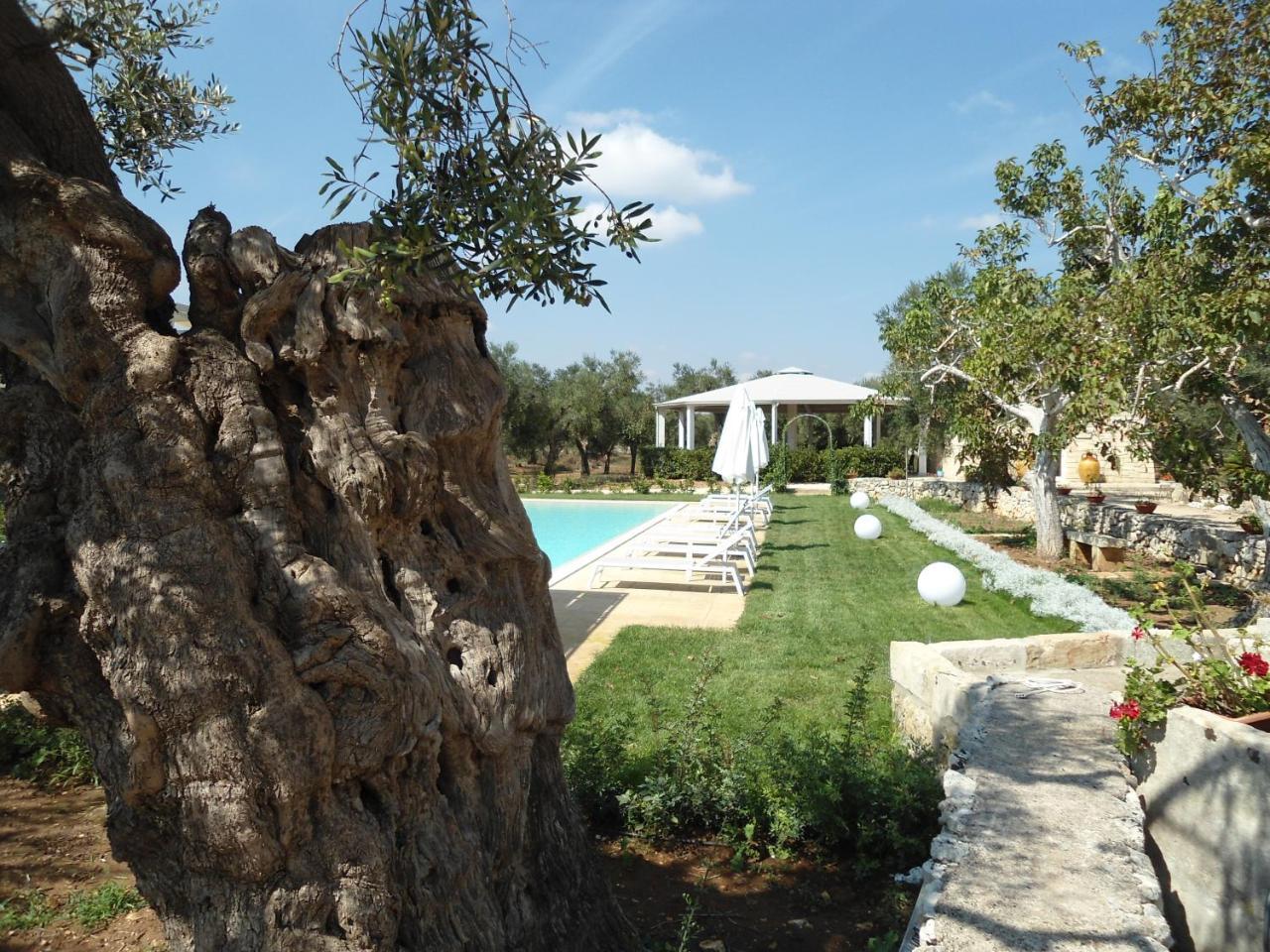 Tenuta Pigliano Hotel Bagnolo del Salento Bagian luar foto