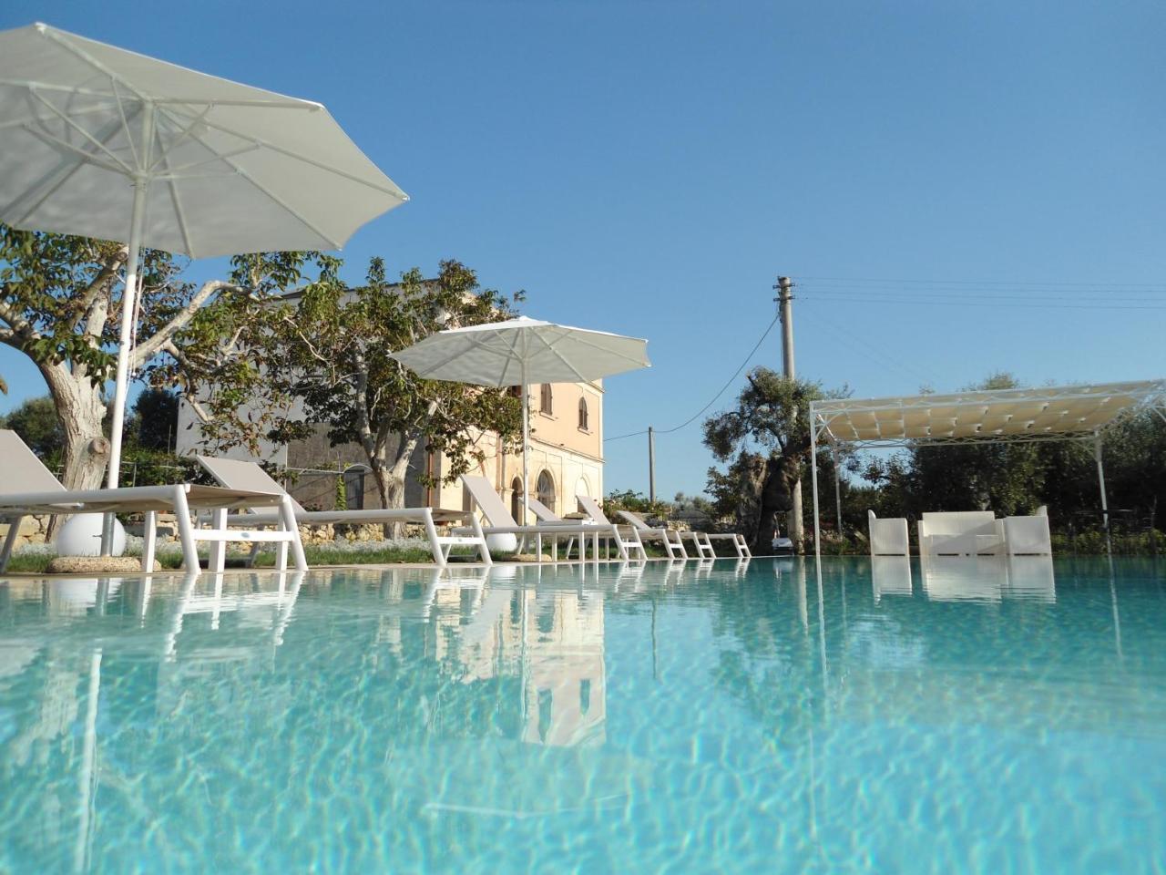 Tenuta Pigliano Hotel Bagnolo del Salento Bagian luar foto